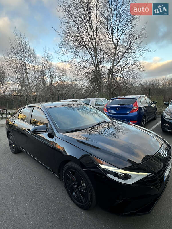 Седан Hyundai Elantra 2020 в Киеве