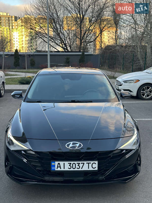 Седан Hyundai Elantra 2020 в Киеве