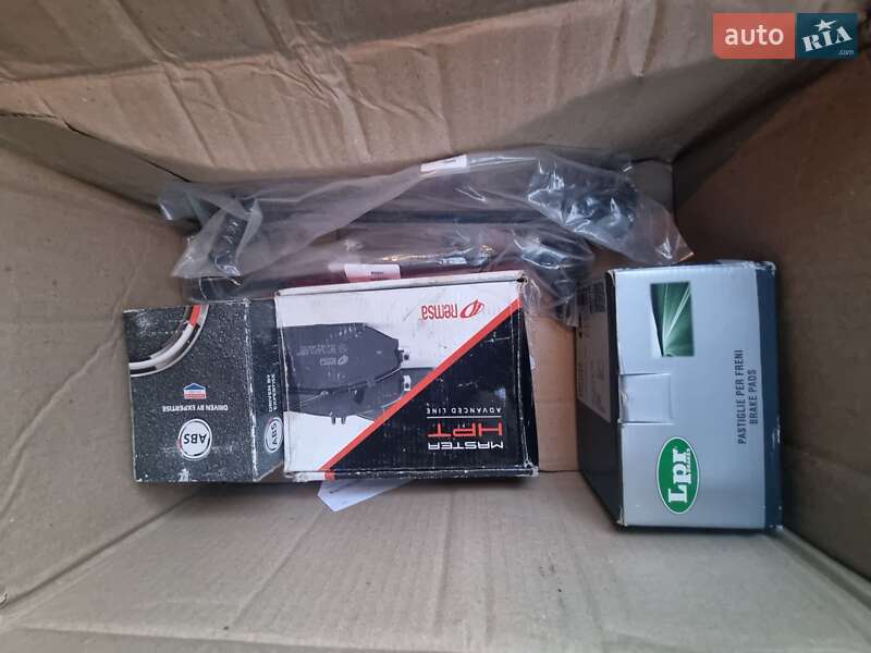 Седан Hyundai Elantra 2012 в Києві