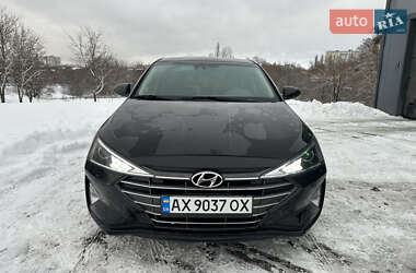 Седан Hyundai Elantra 2020 в Харькове