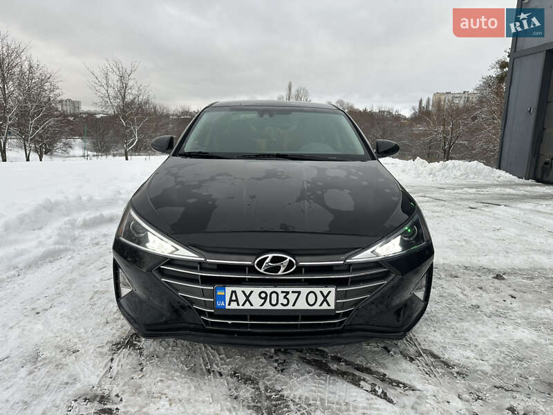 Седан Hyundai Elantra 2020 в Харькове