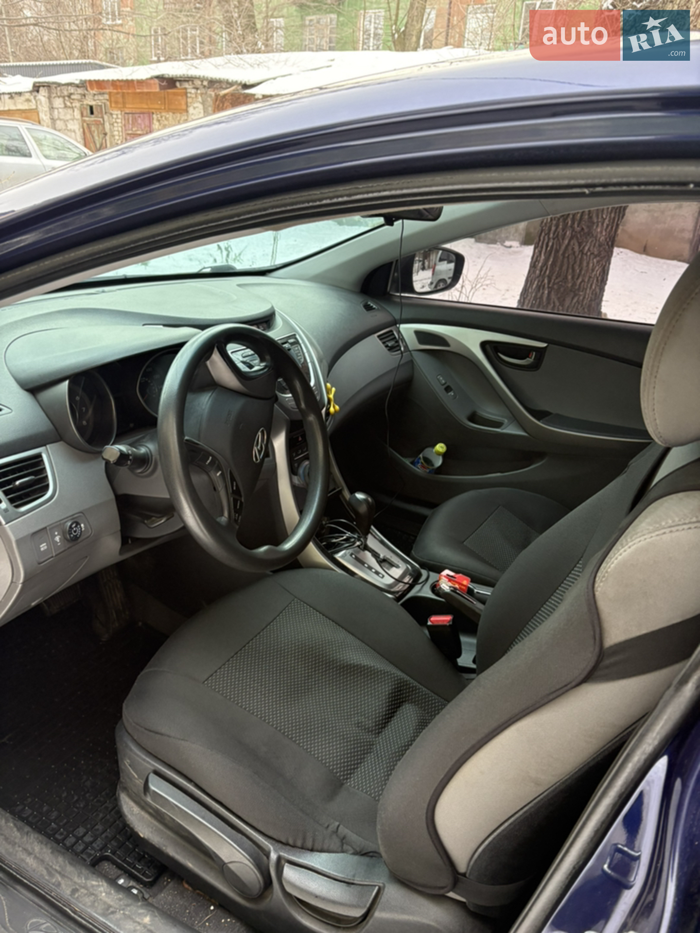 2012 Hyundai Elantra - мініатюра 8