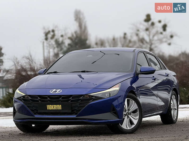 Седан Hyundai Elantra 2021 в Киеве