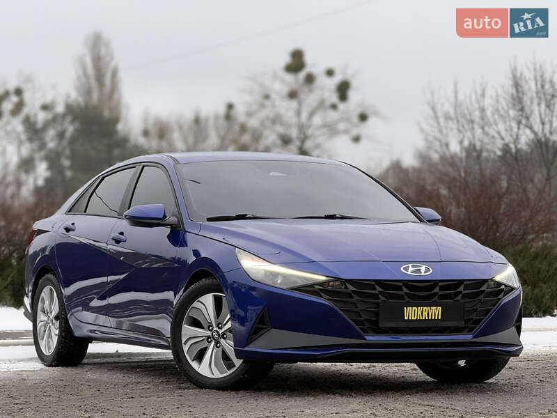 Седан Hyundai Elantra 2021 в Киеве