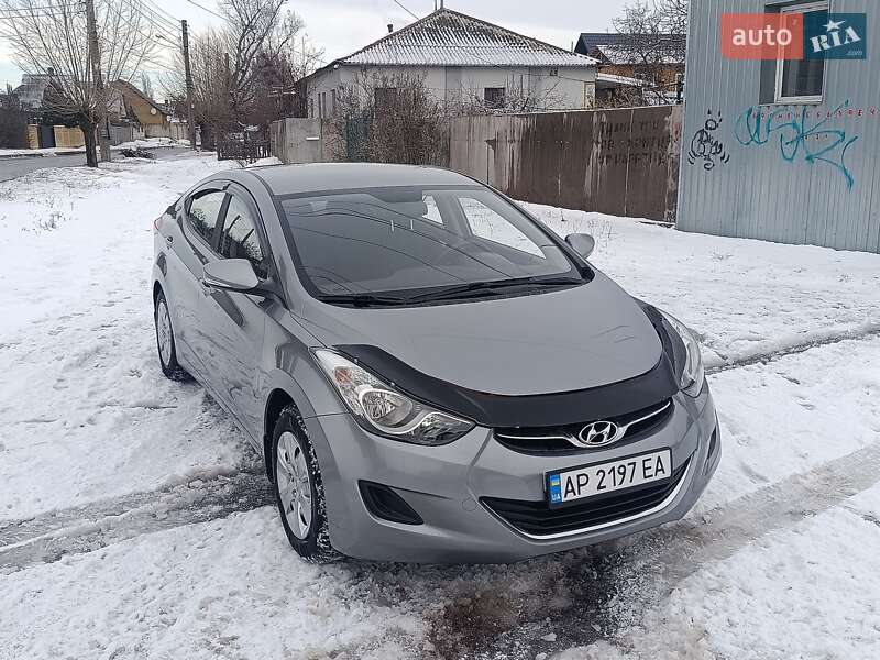 Седан Hyundai Elantra 2013 в Харькове