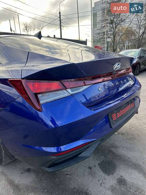 Седан Hyundai Elantra 2022 в Сумах