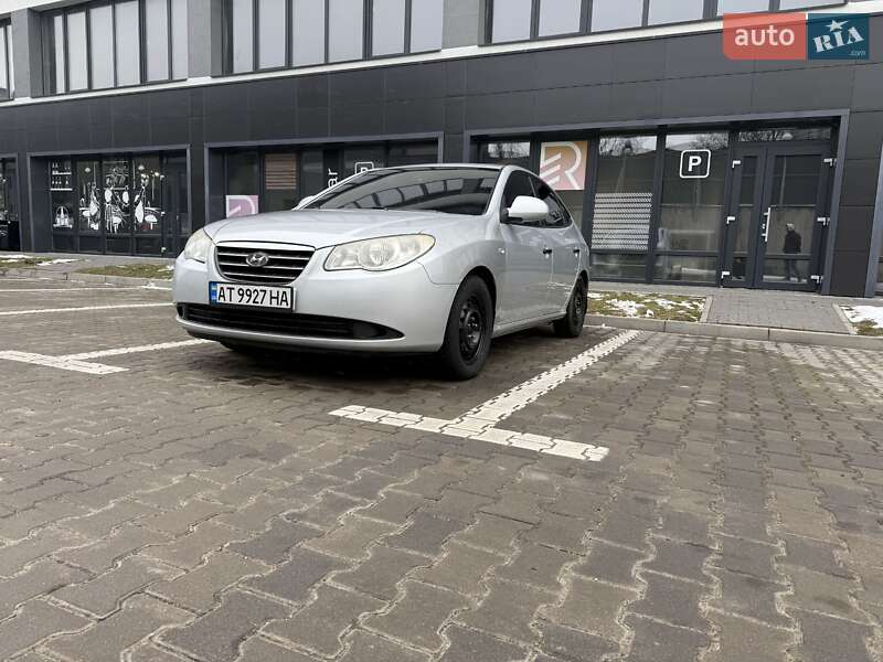 Седан Hyundai Elantra 2007 в Івано-Франківську