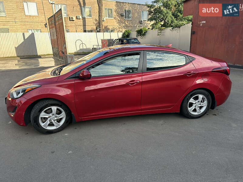 Hyundai Elantra 2014