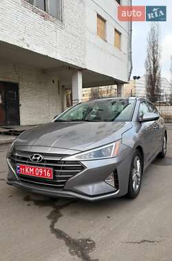 Седан Hyundai Elantra 2020 в Киеве