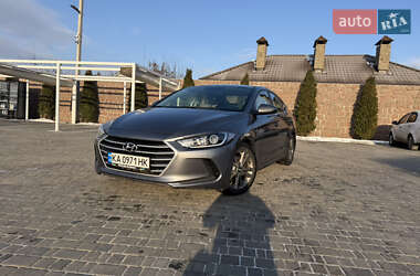 Седан Hyundai Elantra 2017 в Кропивницком