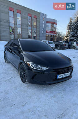Седан Hyundai Elantra 2016 в Дніпрі