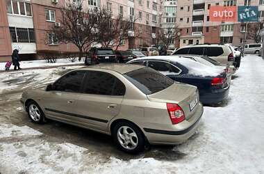 Седан Hyundai Elantra 2005 в Киеве