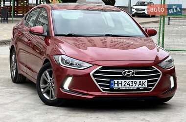 Седан Hyundai Elantra 2017 в Одессе