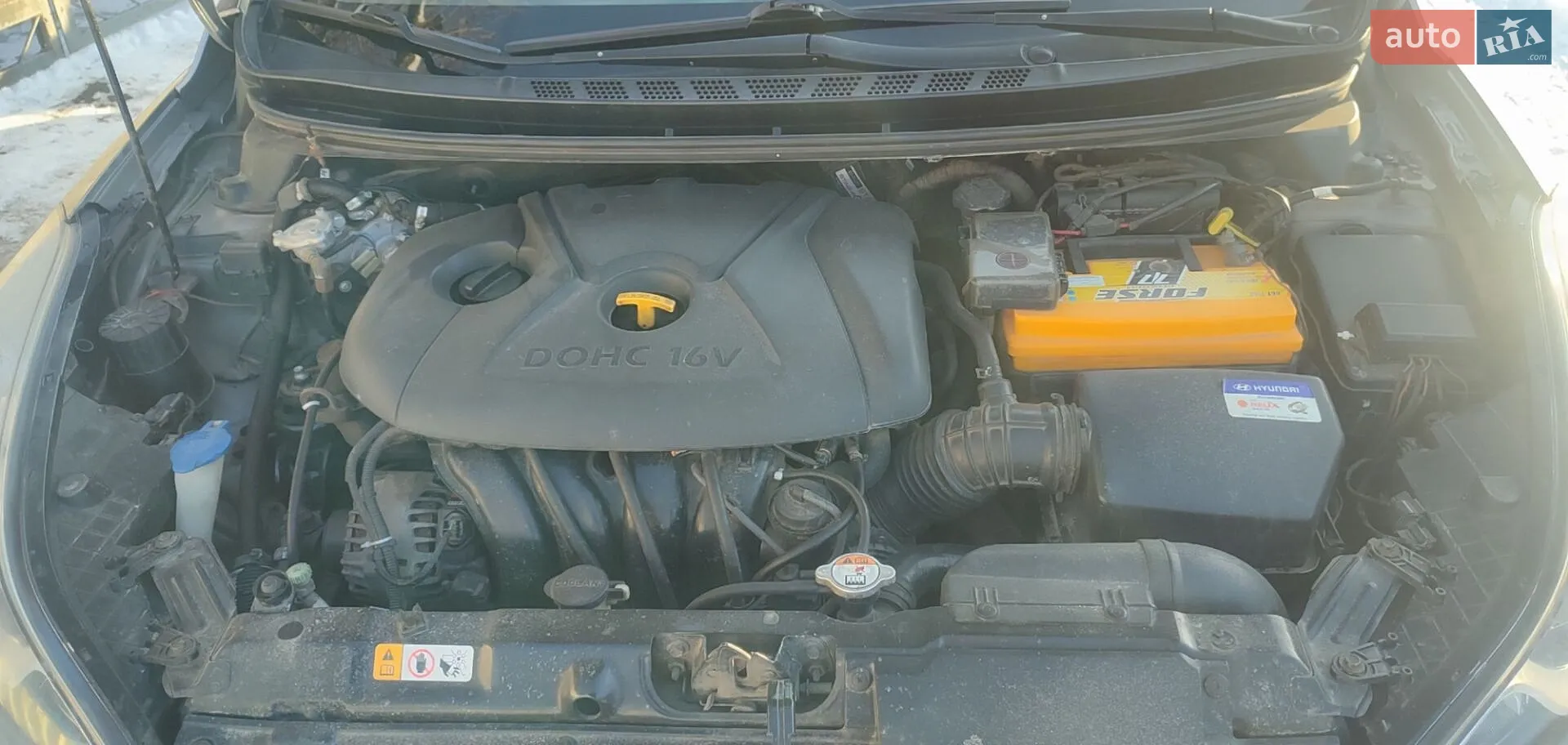 2013 Hyundai Elantra - мініатюра 21