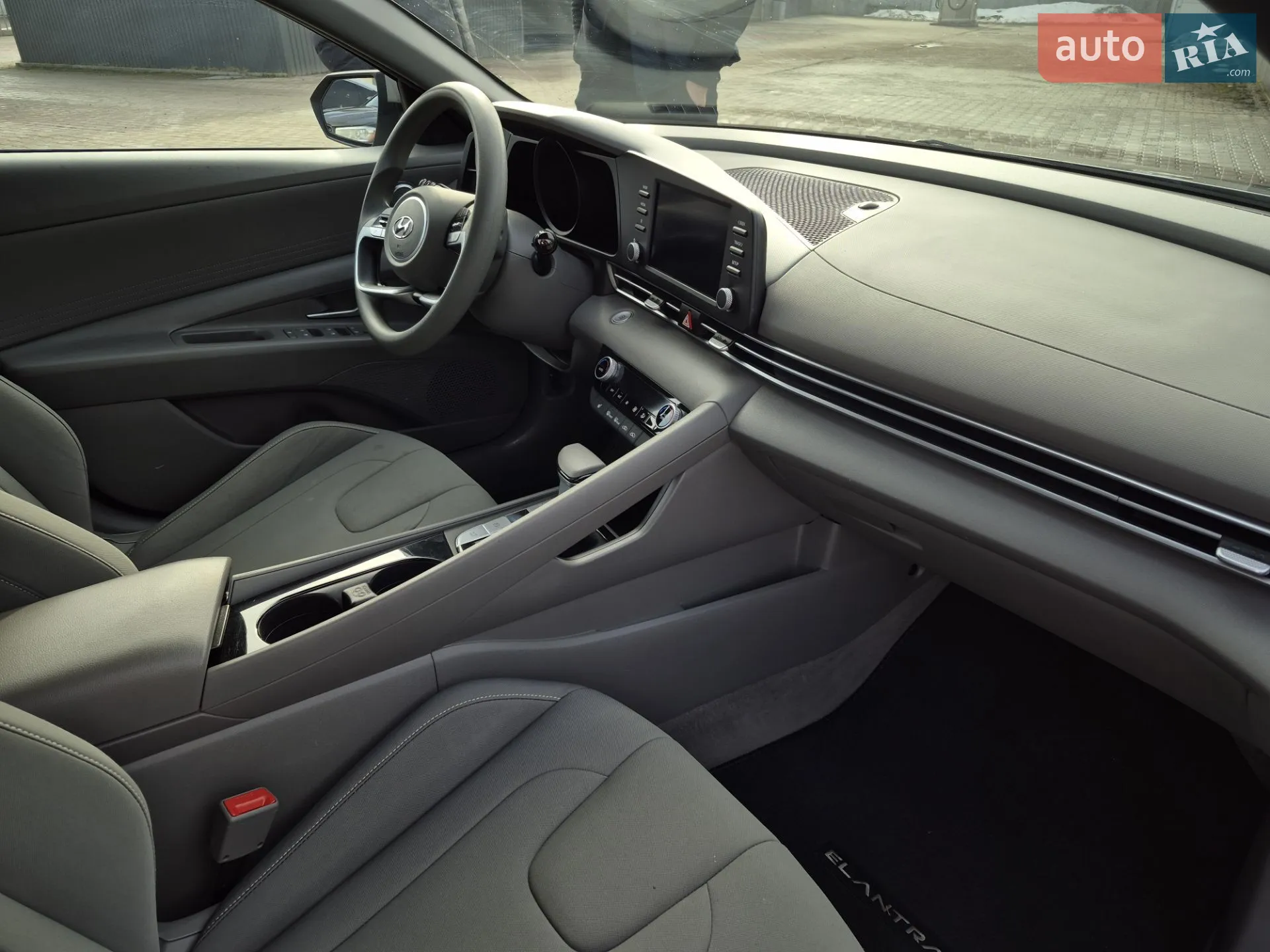 2023 Hyundai Elantra - мініатюра 29