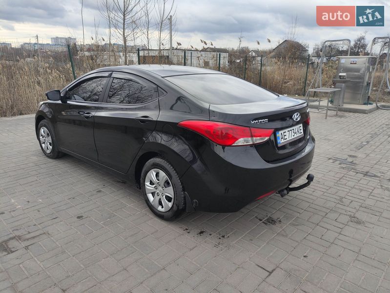 Hyundai Elantra 2013 Hyundai Elantra 2013