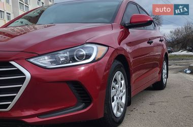 Седан Hyundai Elantra 2016 в Харькове