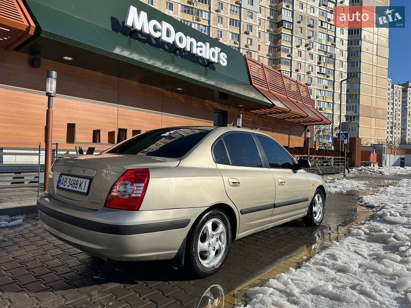 Hyundai Elantra 2005