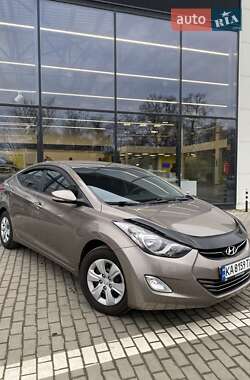 Седан Hyundai Elantra 2012 в Кропивницком
