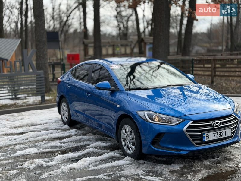 Седан Hyundai Elantra 2017 в Полтаве