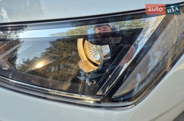 Седан Hyundai Elantra 2020 в Киеве