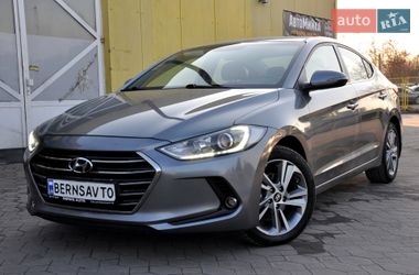 Седан Hyundai Elantra 2016 в Львове