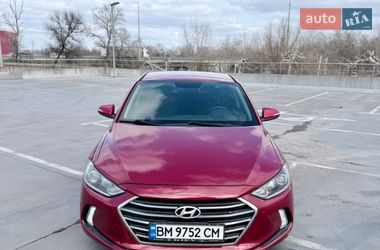 Седан Hyundai Elantra 2017 в Киеве