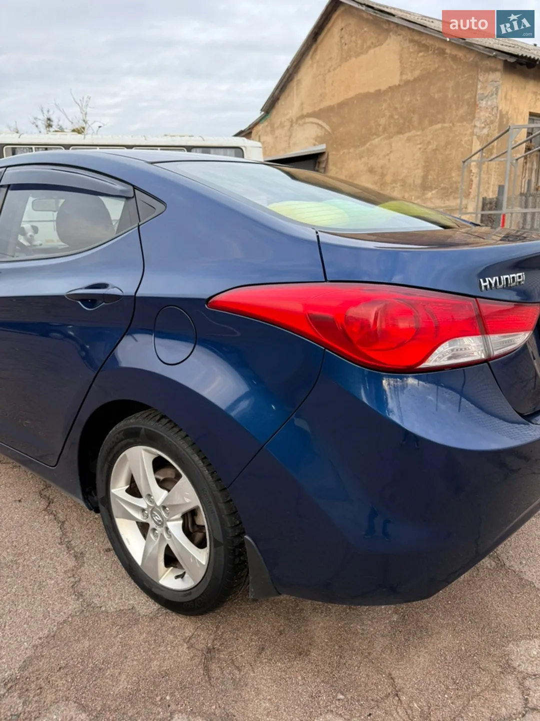 2013 Hyundai Elantra - мініатюра 15