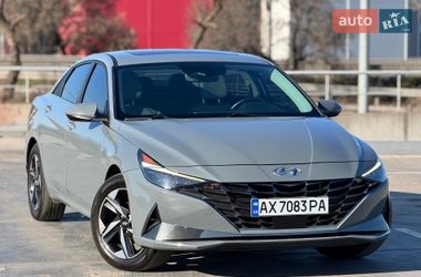 Седан Hyundai Elantra 2022 в Киеве