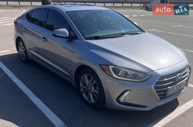 Седан Hyundai Elantra 2017 в Василькове