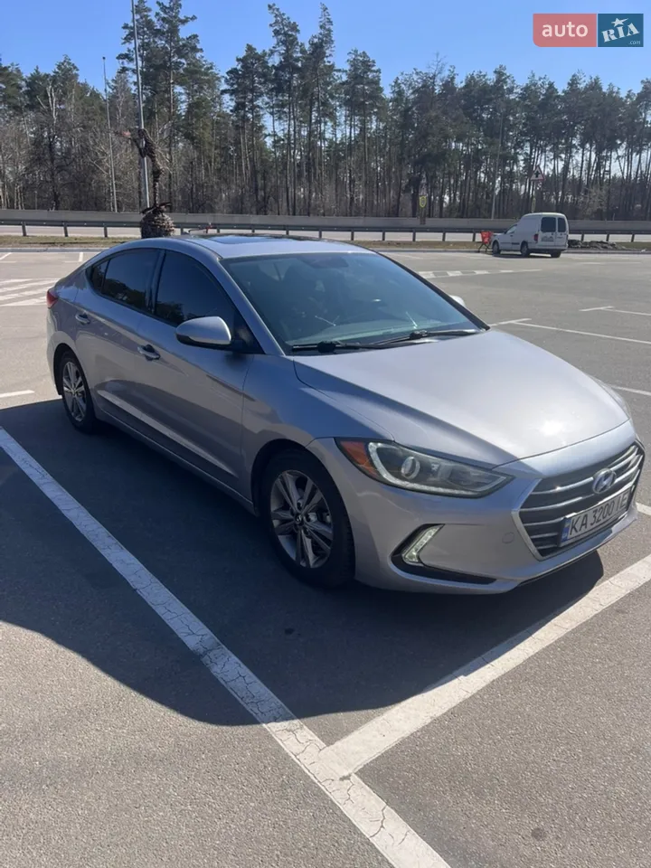 2016 Hyundai Elantra - мініатюра 29