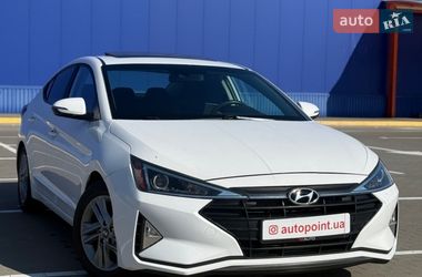 Седан Hyundai Elantra 2018 в Сумах