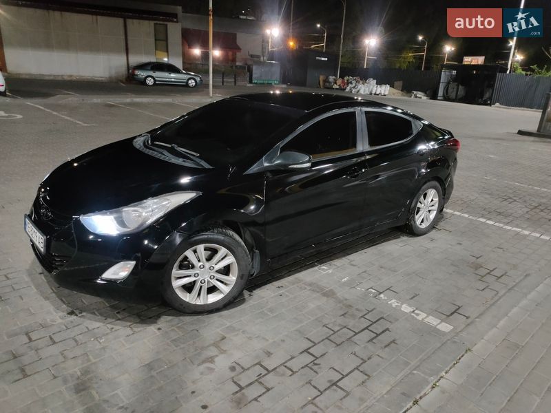 Hyundai Elantra 2013 Hyundai Elantra 2013