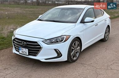 Седан Hyundai Elantra 2016 в Великодолинському
