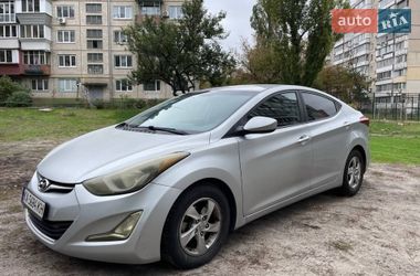 Седан Hyundai Elantra 2014 в Киеве