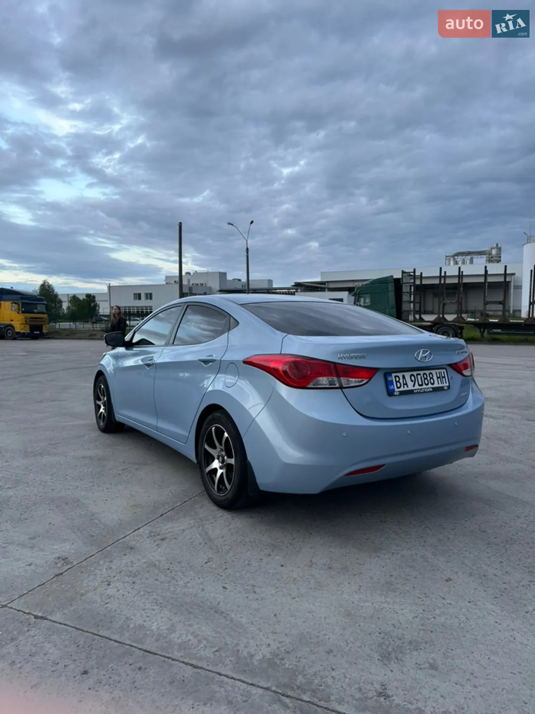 2012 Hyundai Elantra - мініатюра 4