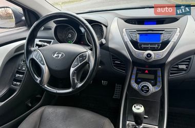 Седан Hyundai Elantra 2013 в Броварах