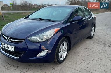 Седан Hyundai Elantra 2013 в Луцке