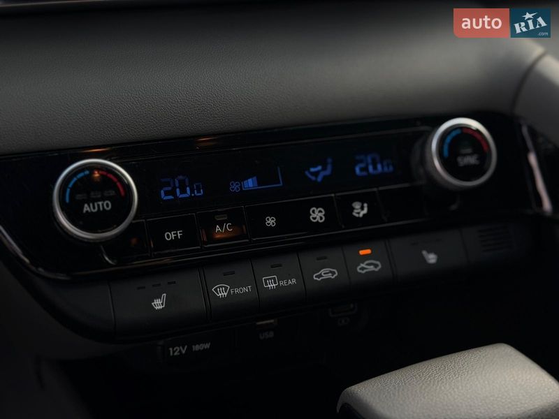 Седан Hyundai Elantra 2022 в Луцке