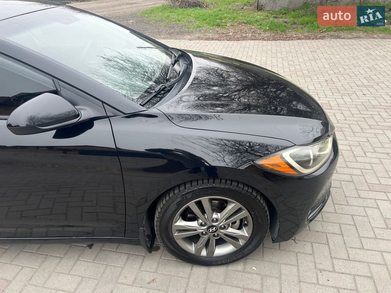 Седан Hyundai Elantra 2017 в Запорожье