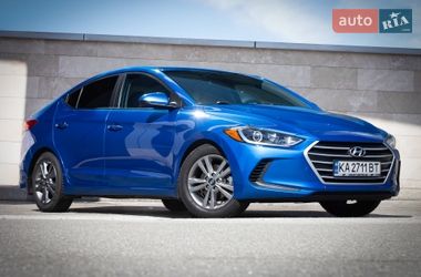 Седан Hyundai Elantra 2017 в Киеве