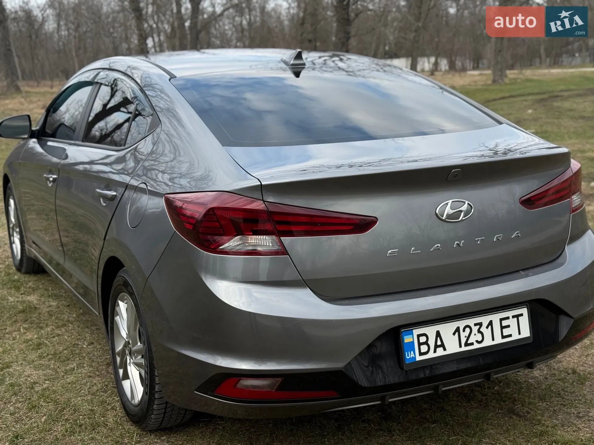 2018 Hyundai Elantra - мініатюра 2