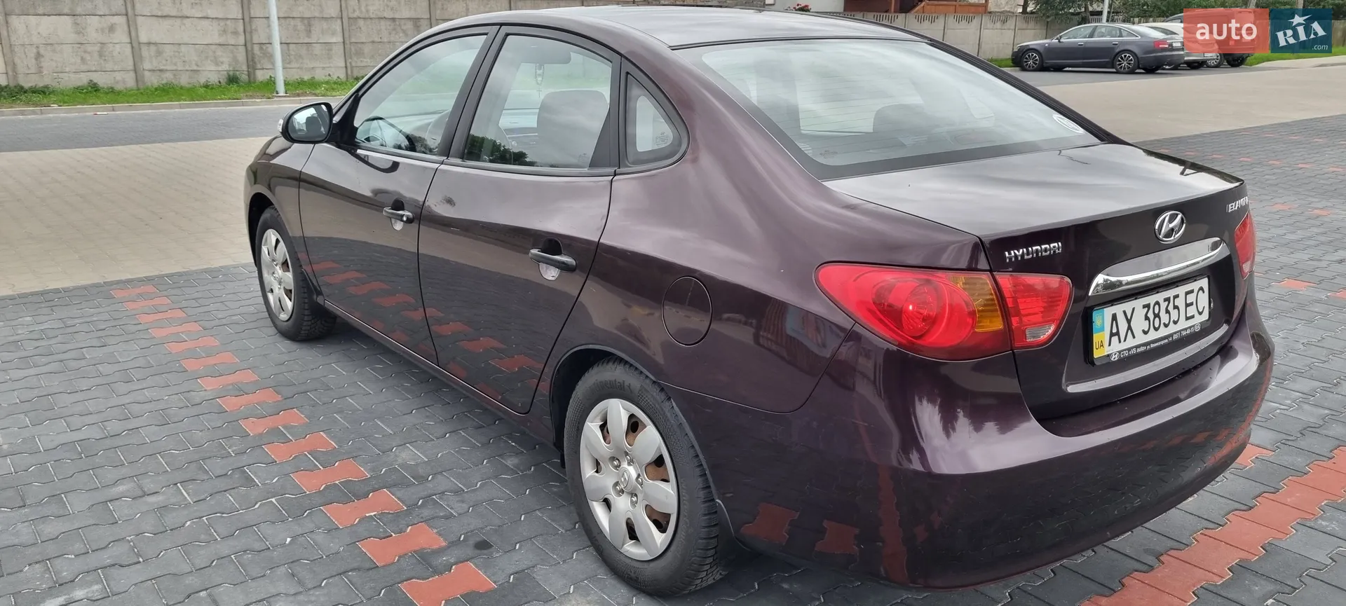 2010 Hyundai Elantra - мініатюра 19