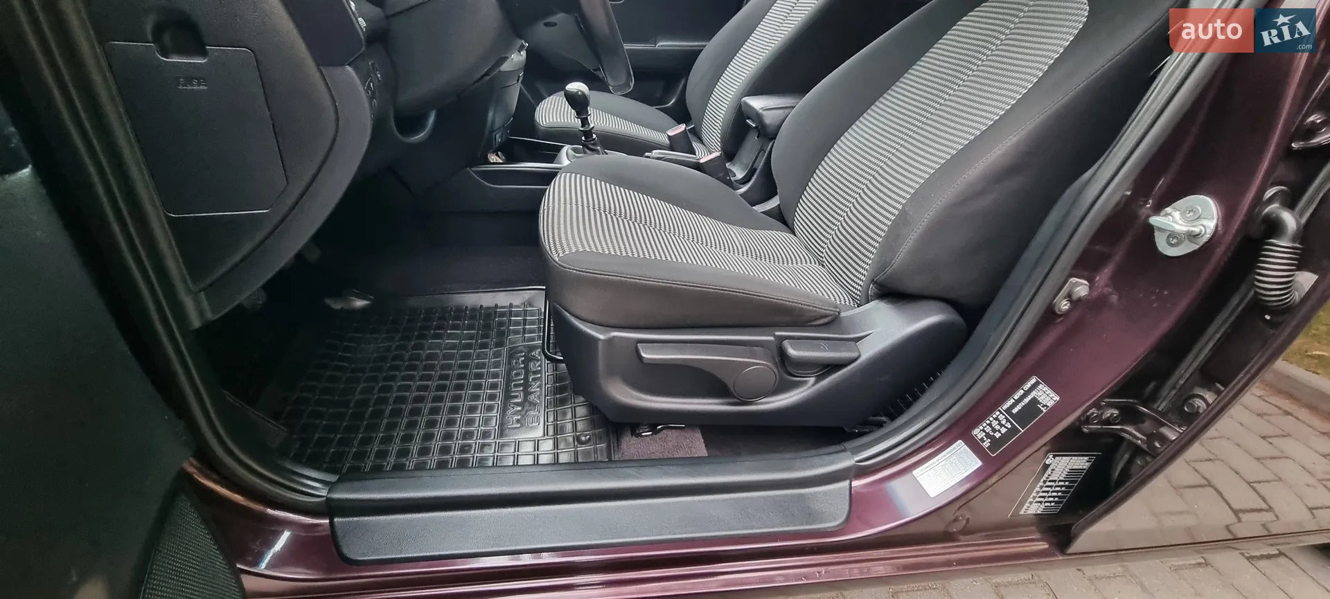 2010 Hyundai Elantra - мініатюра 34
