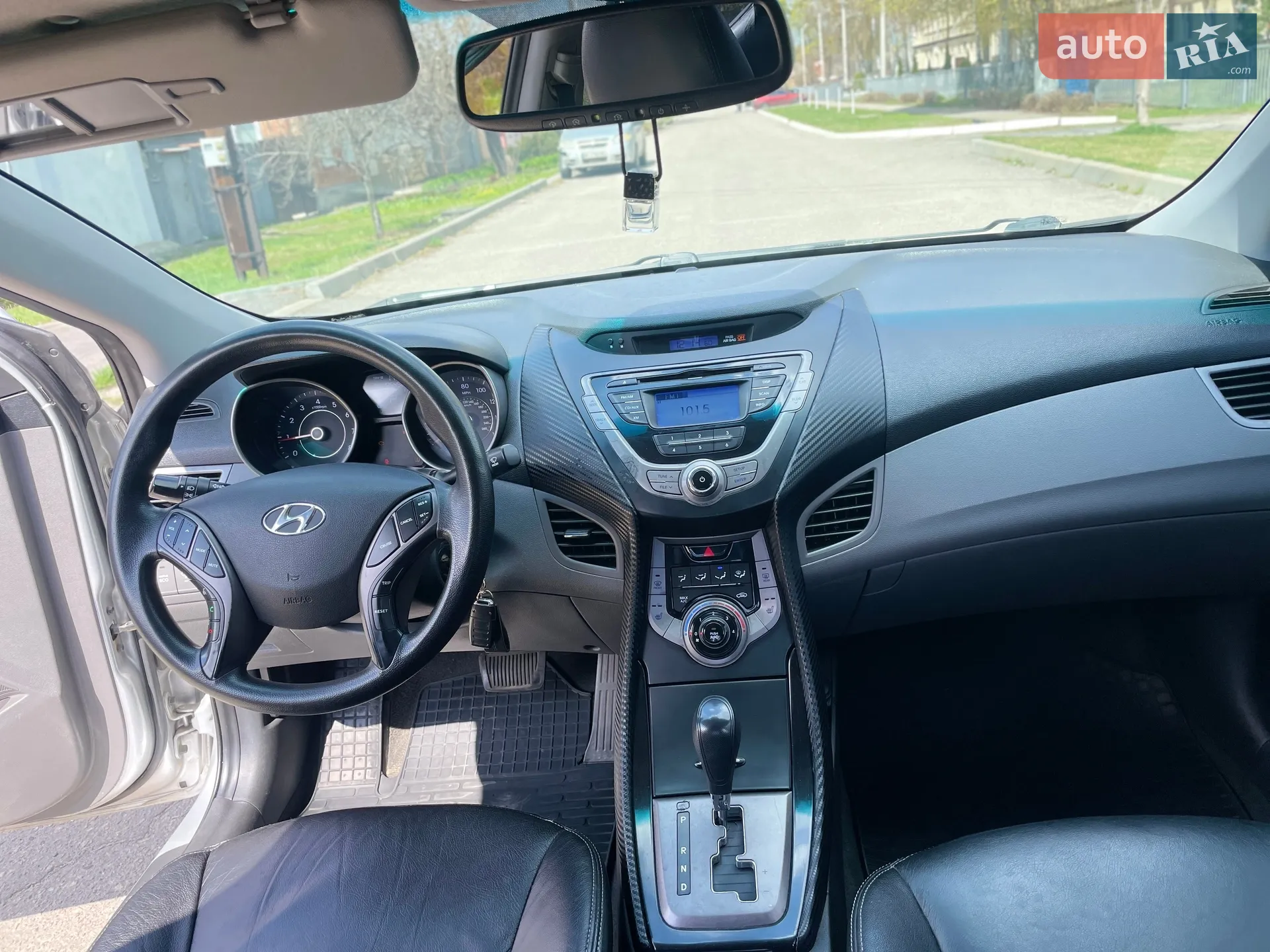 2012 Hyundai Elantra - мініатюра 16