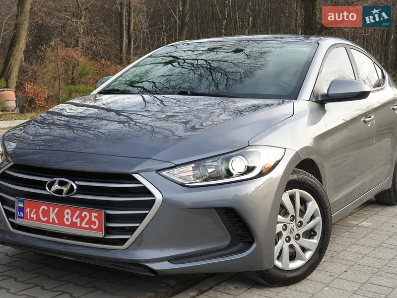Hyundai Elantra