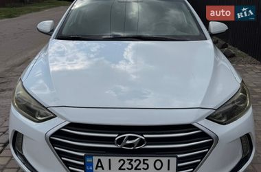 Седан Hyundai Elantra 2018 в Чернигове