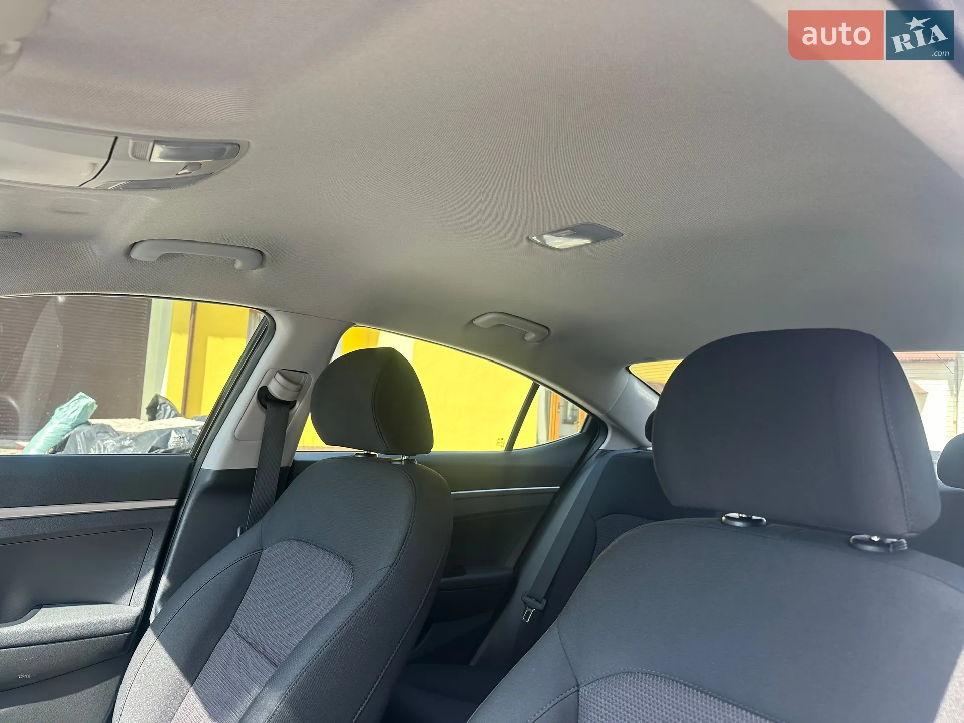 2019 Hyundai Elantra - мініатюра 37