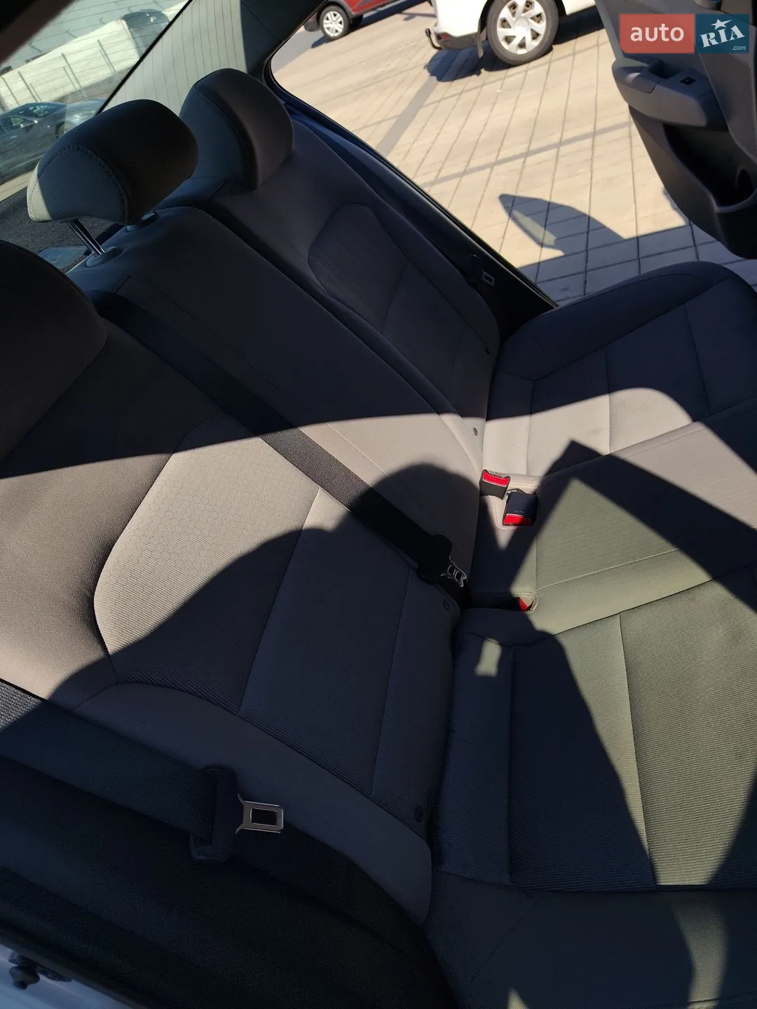 2017 Hyundai Elantra - мініатюра 4
