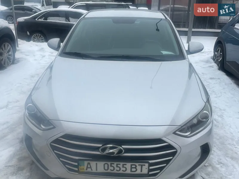 Hyundai Elantra 2017